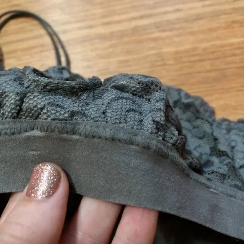 LAST CHANCE! 🌸 Intimately Free People ♡ 3 Pc. Bralette Bundle - Picture 9 of 16